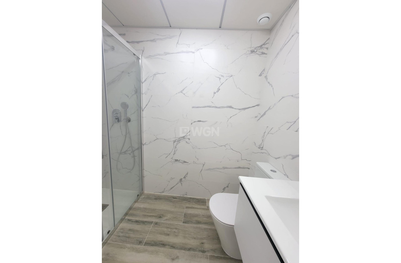 Reventa - Apartamento / piso - Torrevieja - Playa del Cura