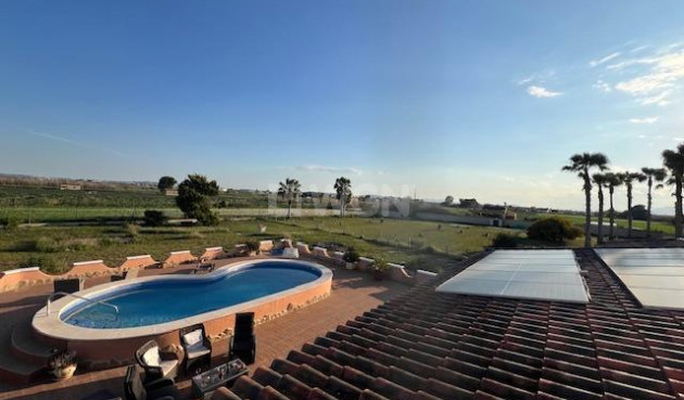 Odsprzedaż - Villa - Dolores - Comunidad Valenciana