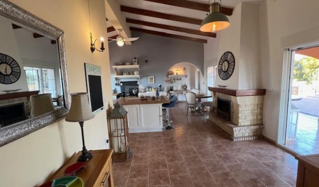 Odsprzedaż - Villa - Dolores - Comunidad Valenciana