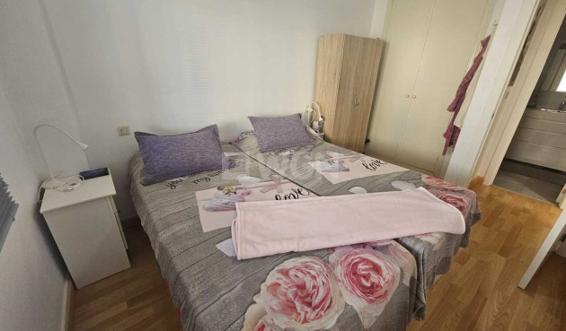 Resale - Apartment / flat - La Mata - Costa Blanca