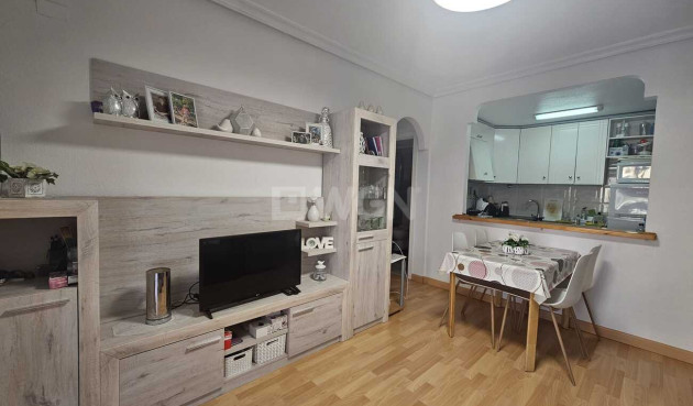 Resale - Apartment / flat - La Mata - Costa Blanca