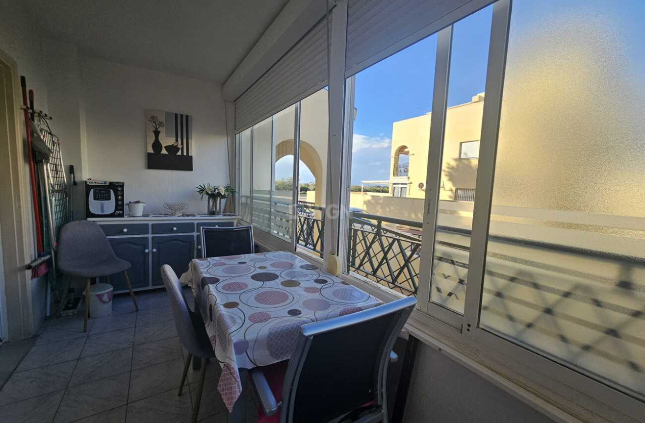 Resale - Apartment / flat - La Mata - Costa Blanca