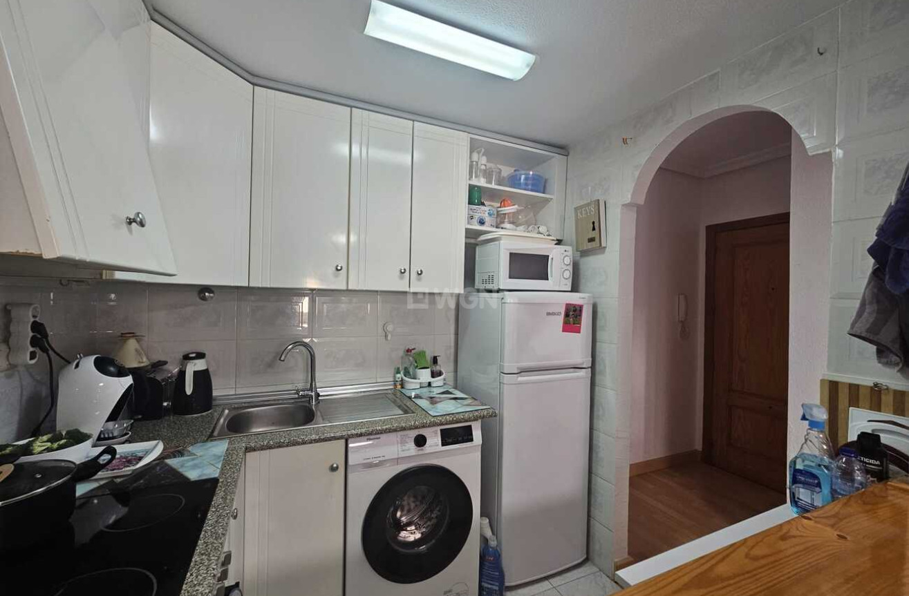 Resale - Apartment / flat - La Mata - Costa Blanca