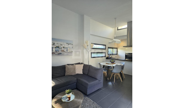 Resale - Villa - Orihuela Costa - Villamartín