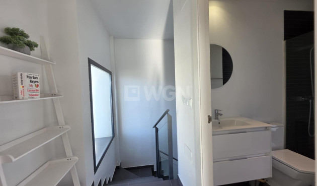 Resale - Villa - Orihuela Costa - Villamartín