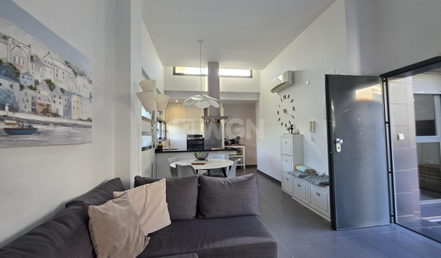 Resale - Villa - Orihuela Costa - Villamartín