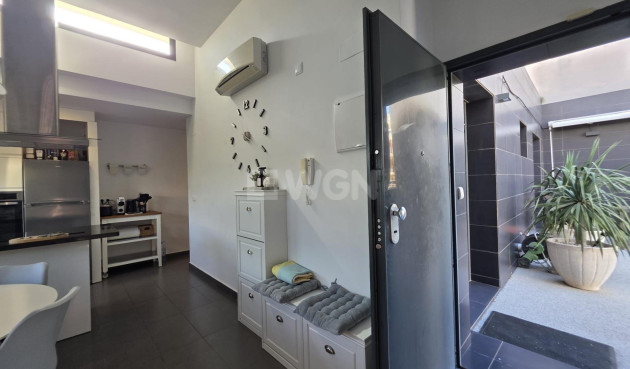 Resale - Villa - Orihuela Costa - Villamartín