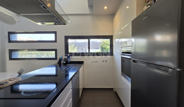 Resale - Villa - Orihuela Costa - Villamartín