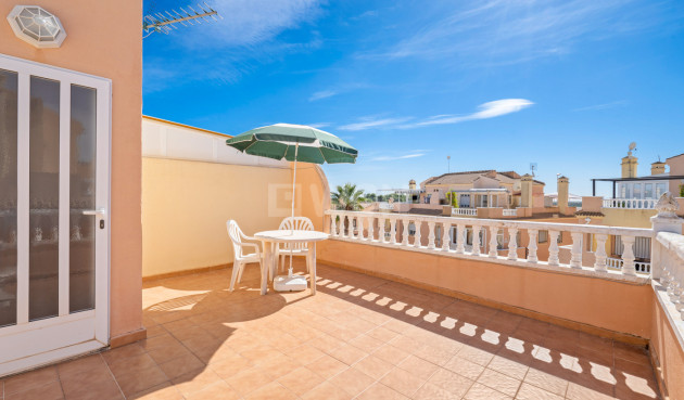 Resale - Villa - Orihuela Costa - Costa Blanca
