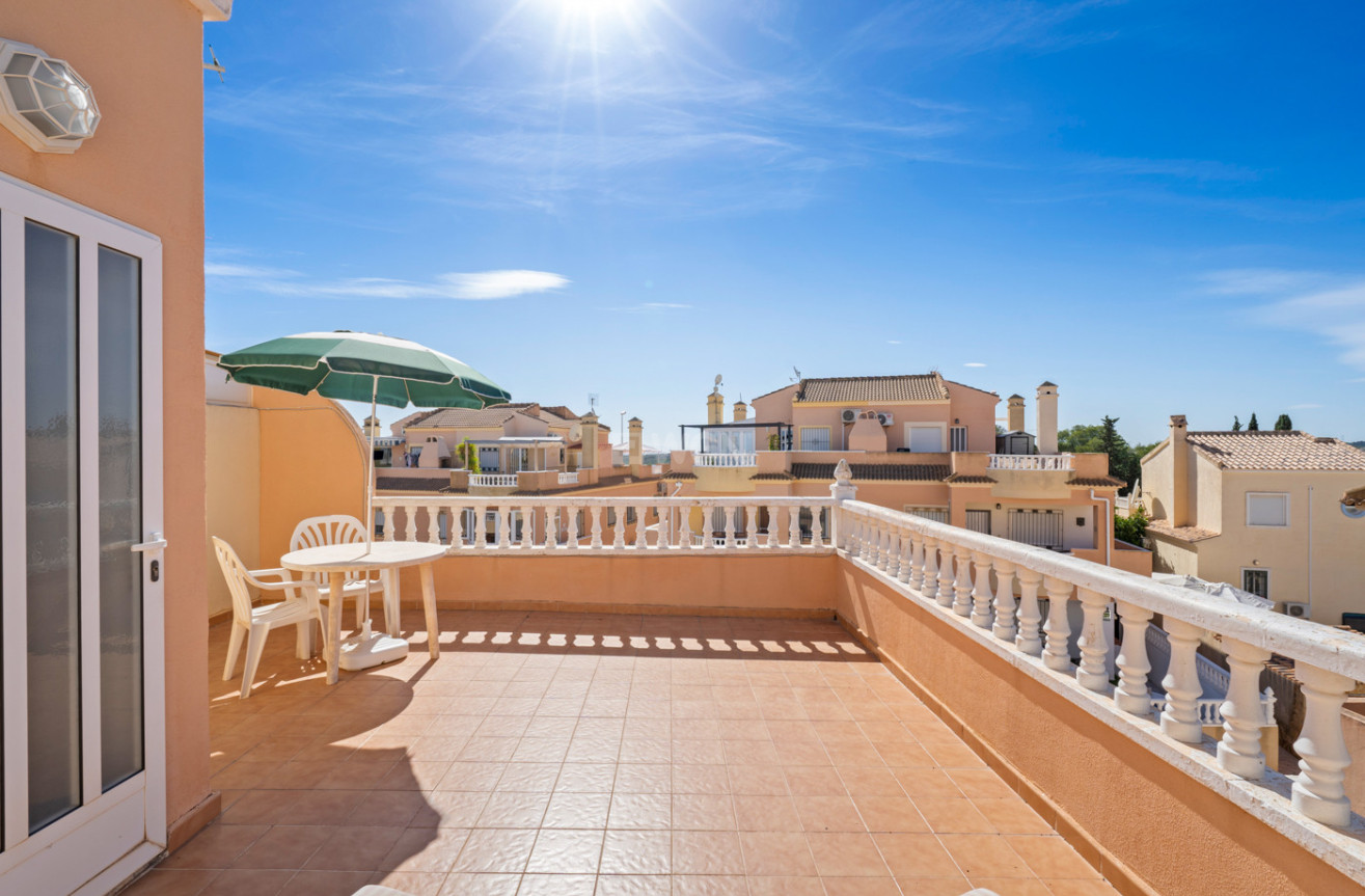 Resale - Villa - Orihuela Costa - Costa Blanca