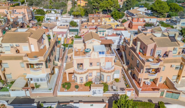 Resale - Villa - Orihuela Costa - Costa Blanca