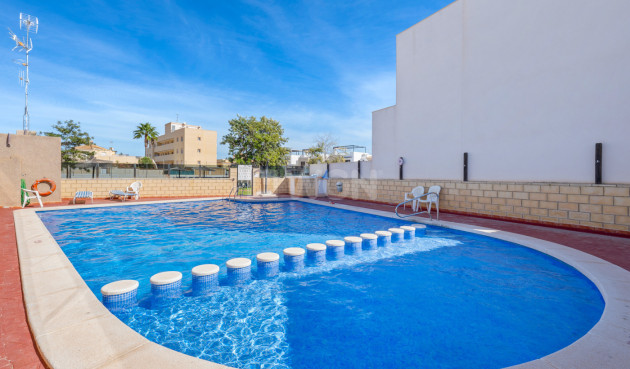 Resale - Villa - Orihuela Costa - Costa Blanca