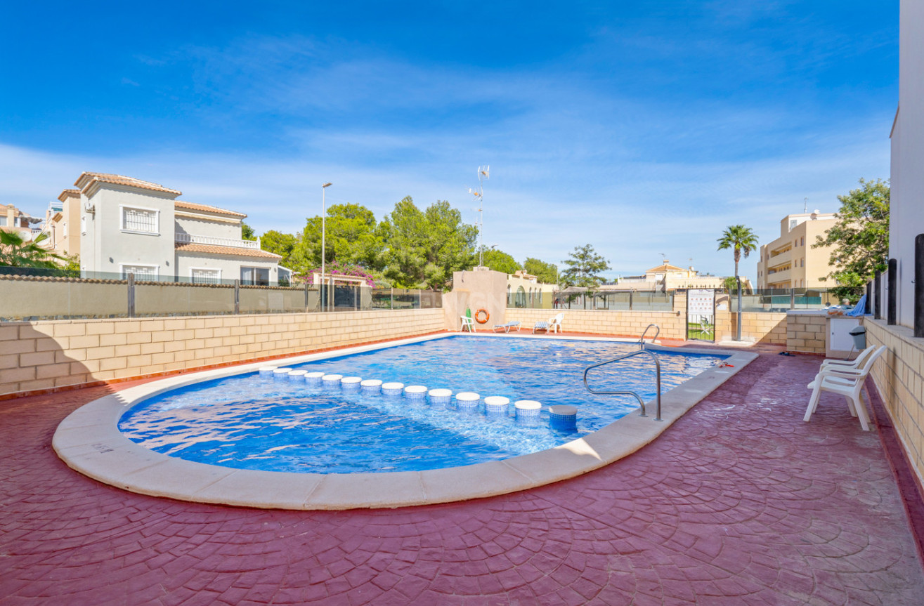 Resale - Villa - Orihuela Costa - Costa Blanca