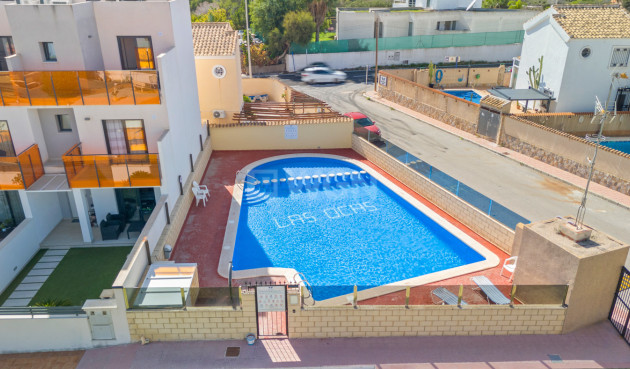 Resale - Villa - Orihuela Costa - Costa Blanca