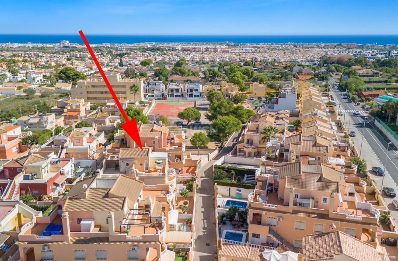 Resale - Villa - Orihuela Costa - Costa Blanca