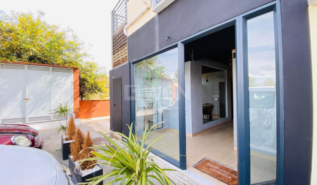 Odsprzedaż - Reklama w telewizji - Orihuela Costa - Villamartín-las Filipinas