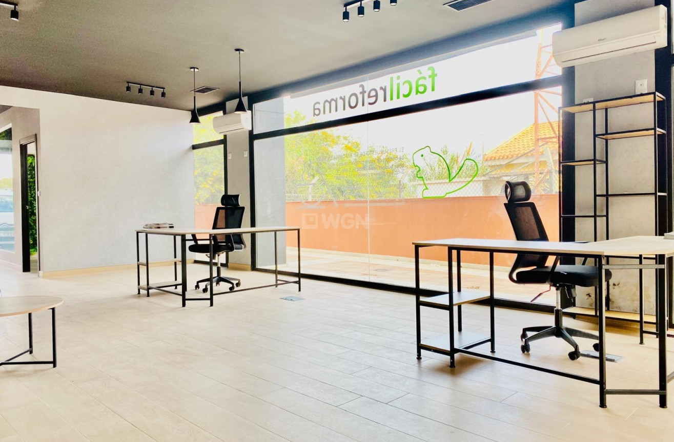 Odsprzedaż - Reklama w telewizji - Orihuela Costa - Villamartín-las Filipinas