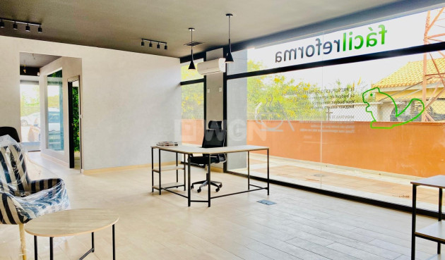 Odsprzedaż - Reklama w telewizji - Orihuela Costa - Villamartín-las Filipinas