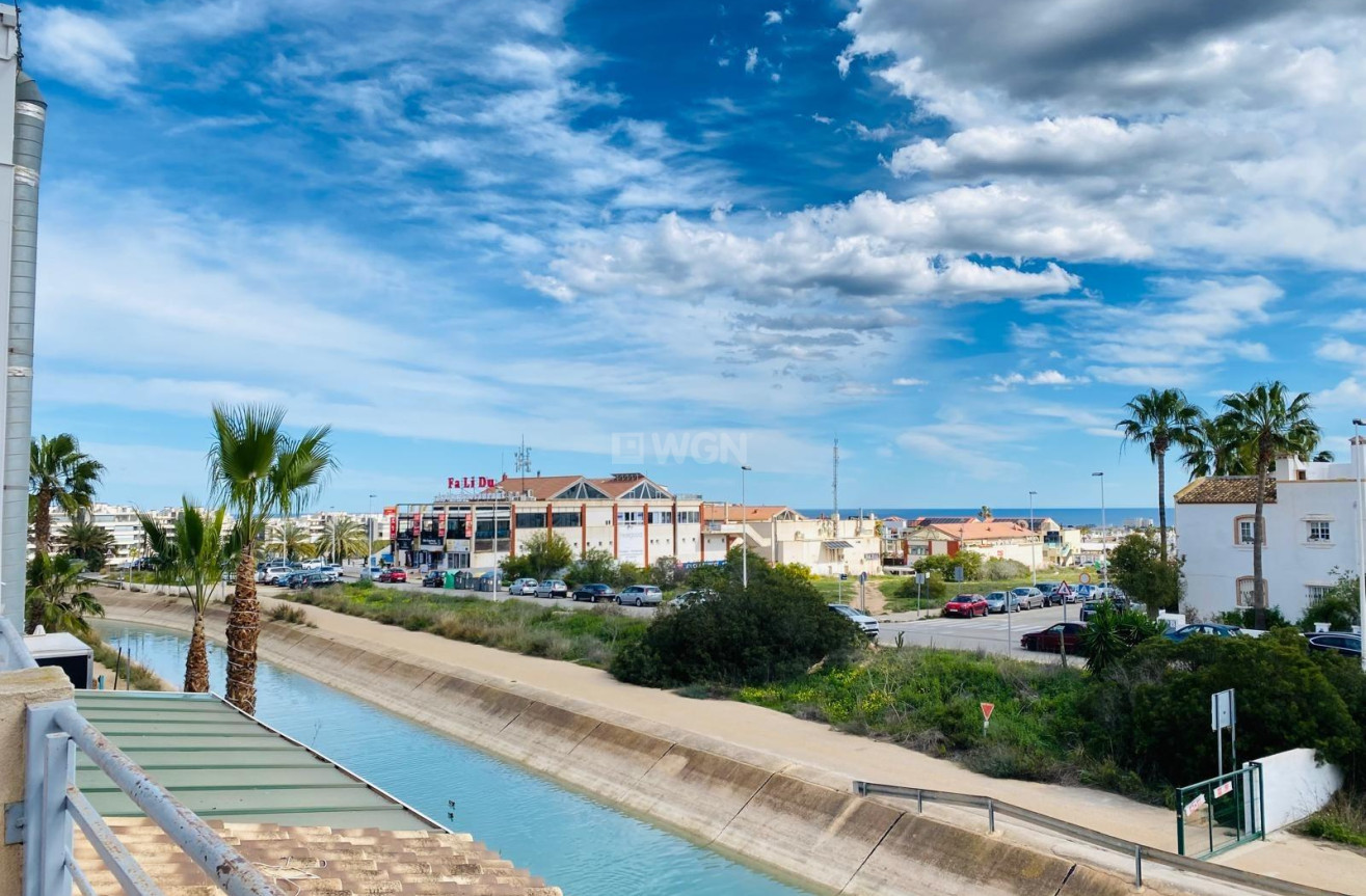 Odsprzedaż - Reklama w telewizji - Orihuela Costa - Villamartín-las Filipinas