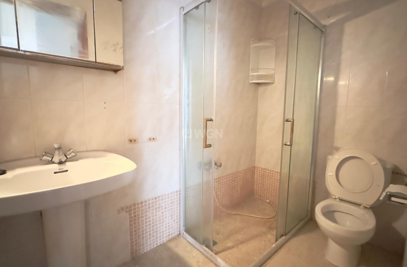 Resale - Apartment / flat - Torrevieja - Centro