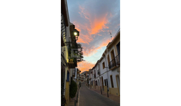 Resale - Townhouse - La Nucía - Costa Blanca