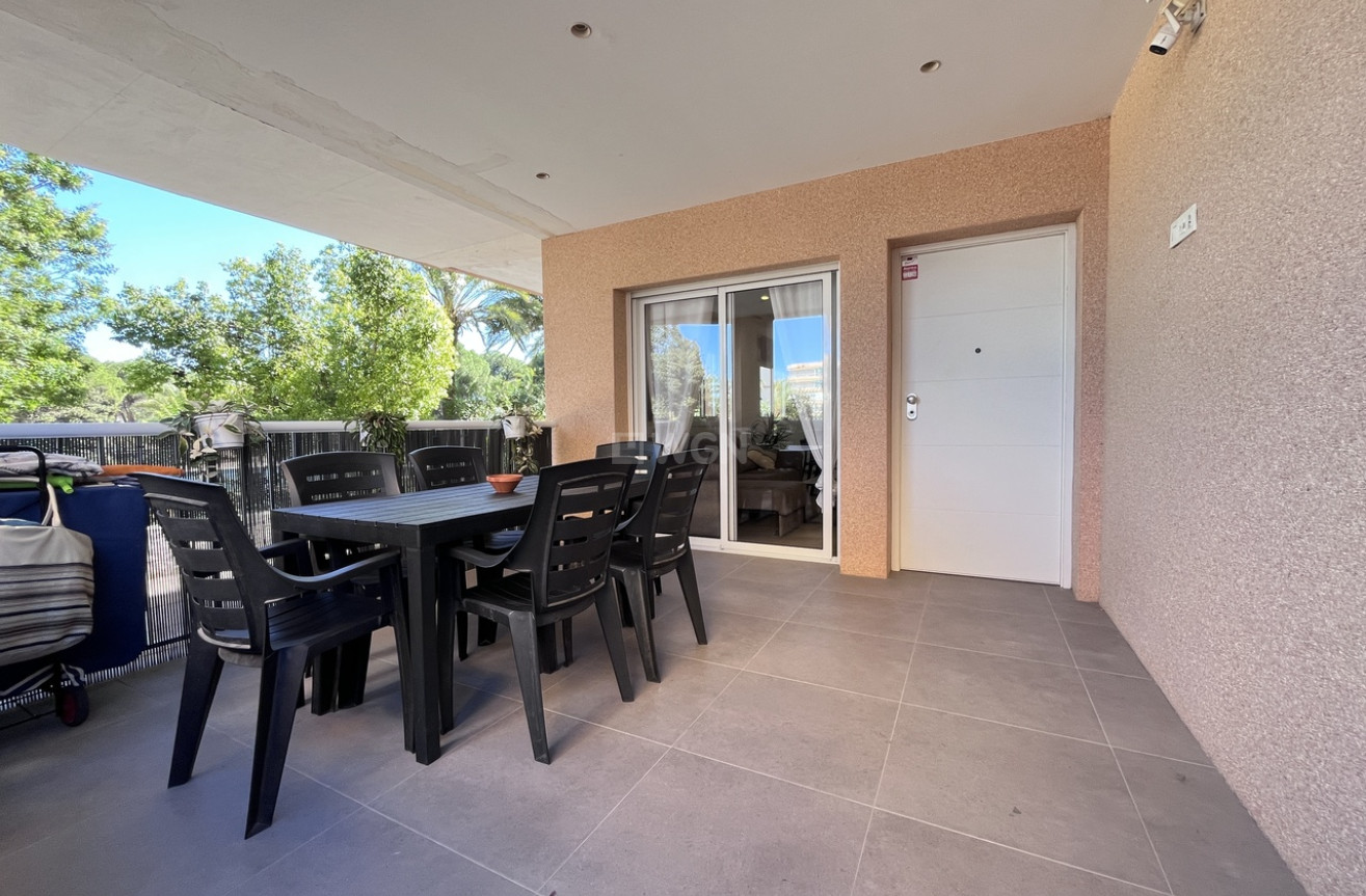 Odsprzedaż - Mieszkanie w bloku - La Mata - Costa Blanca