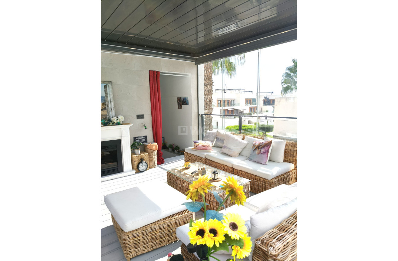 Odsprzedaż - Kamienica - Villamartin - Costa Blanca