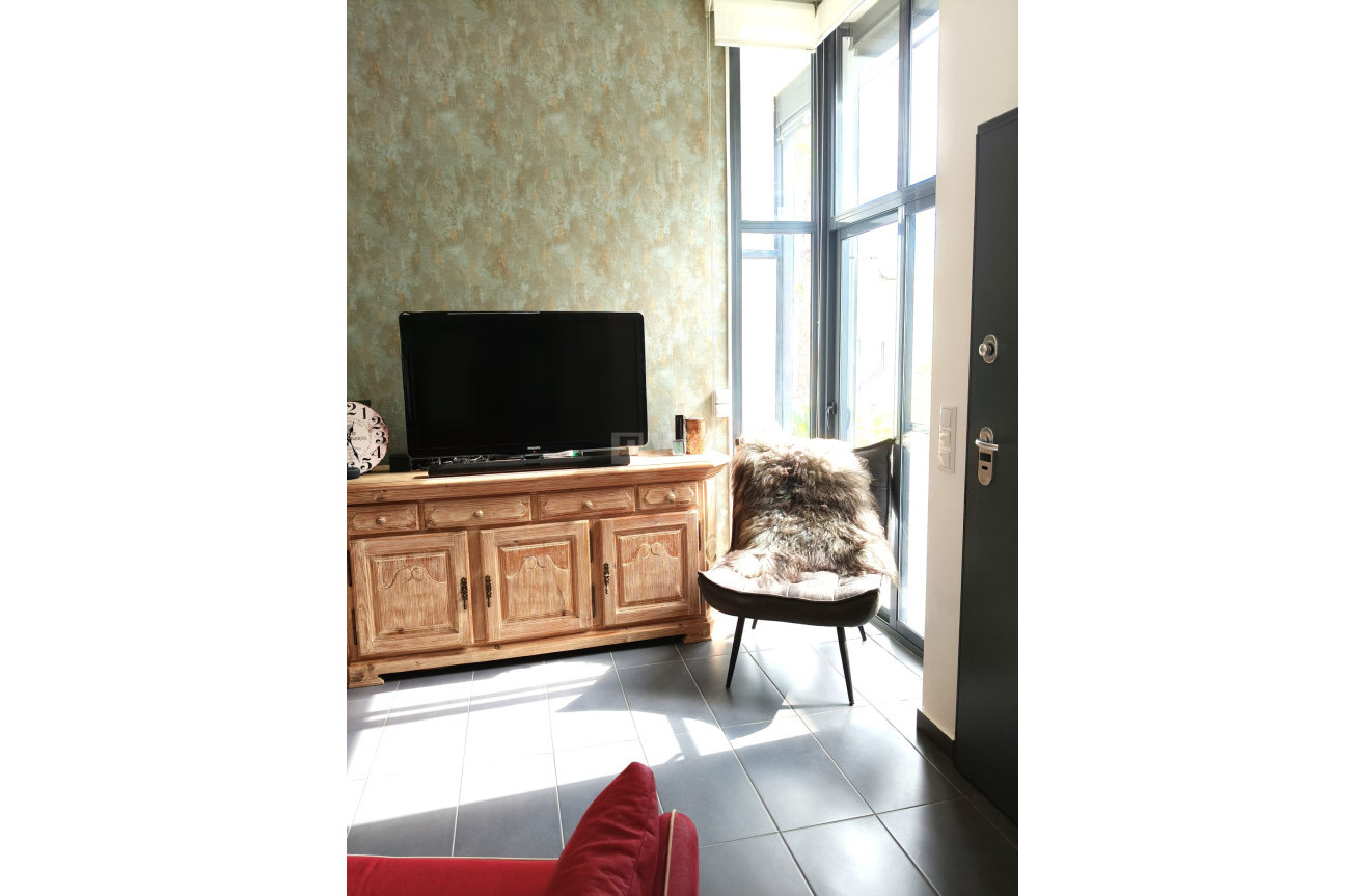 Odsprzedaż - Kamienica - Villamartin - Costa Blanca