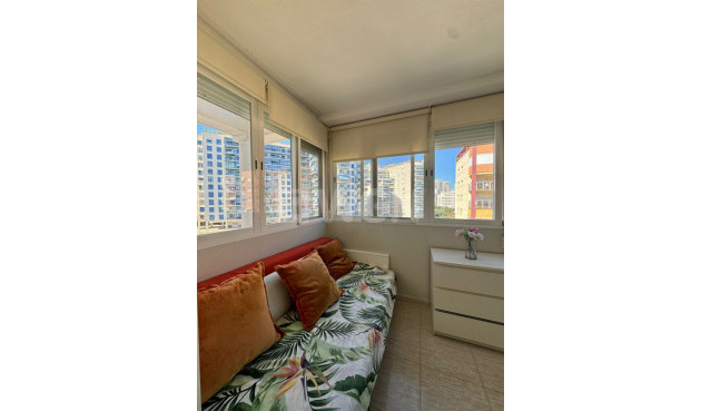 Odsprzedaż - Mieszkanie w bloku - Villajoyosa - Costa Blanca