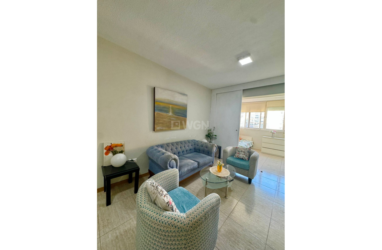 Odsprzedaż - Mieszkanie w bloku - Villajoyosa - Costa Blanca