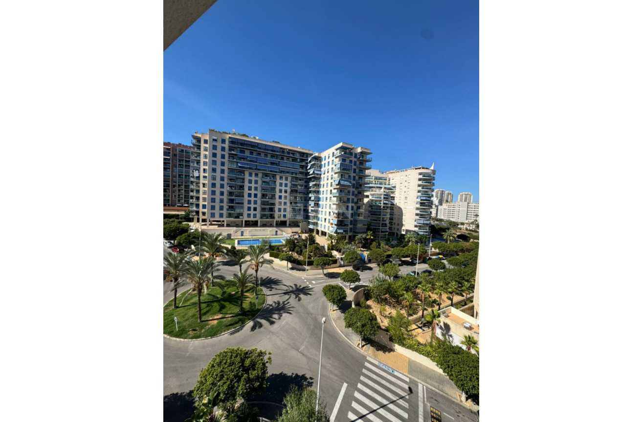 Odsprzedaż - Mieszkanie w bloku - Villajoyosa - Costa Blanca