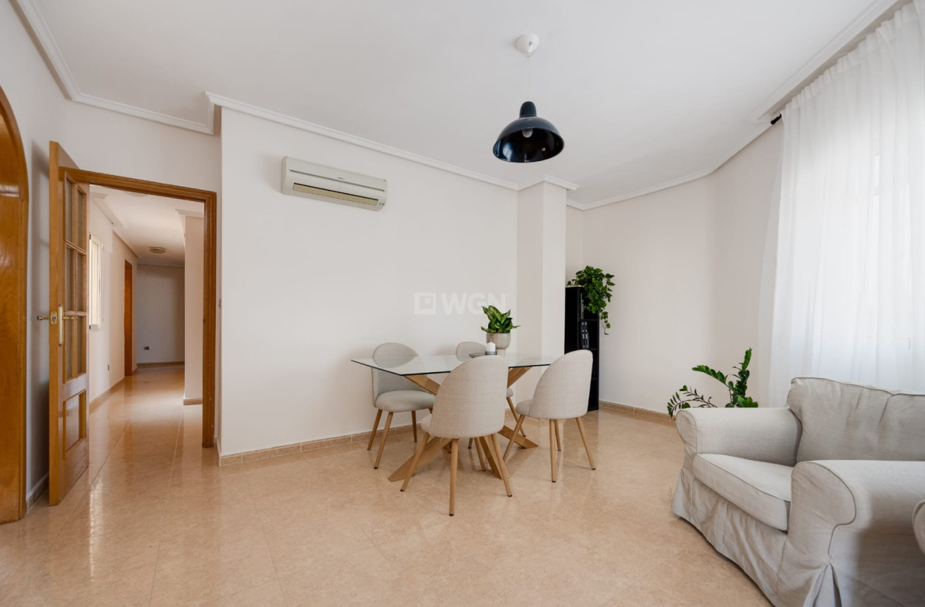 Resale - Apartment / flat - Jacarilla - Inland