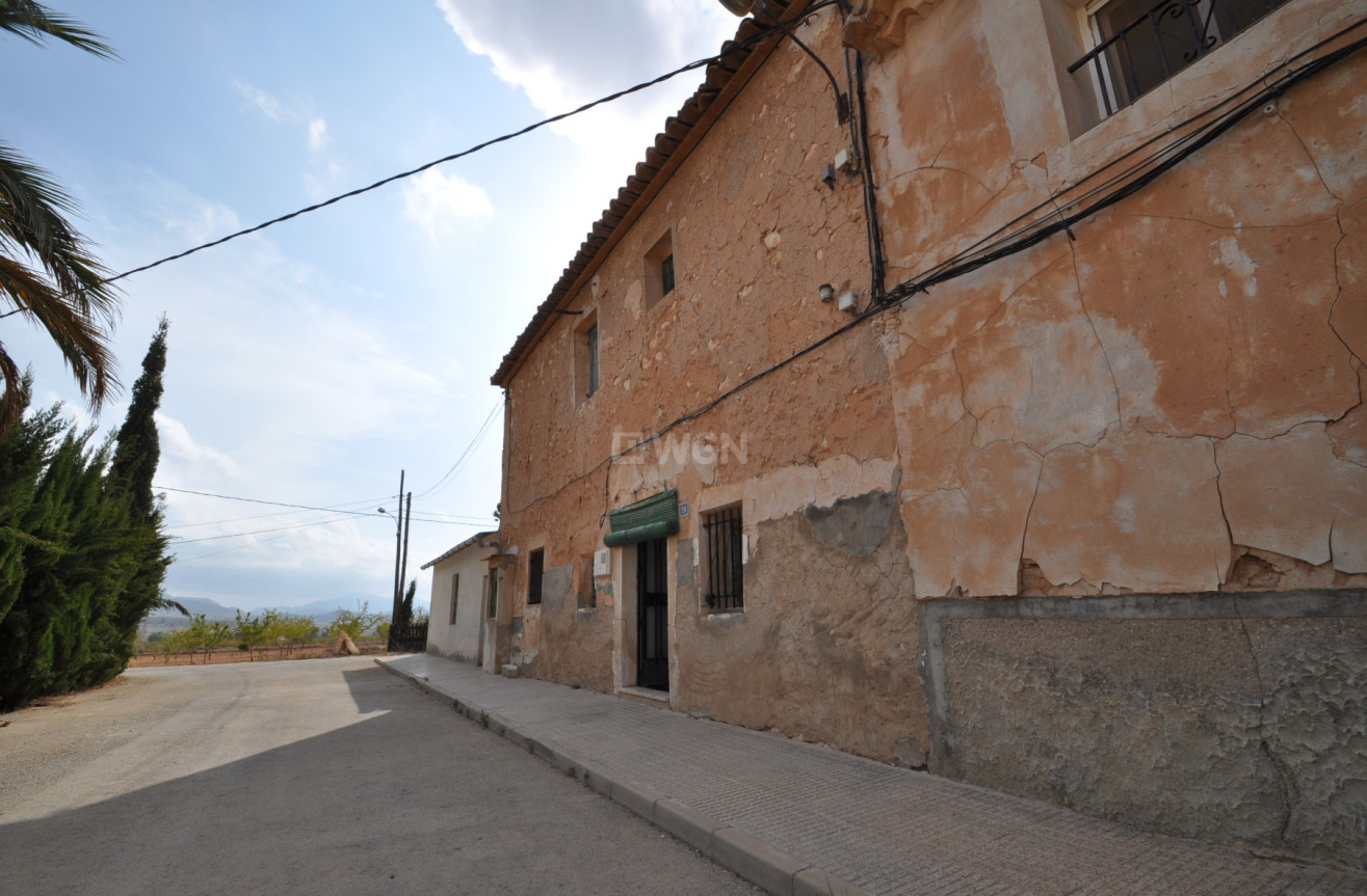 Resale - Villa - Pinoso - Inland