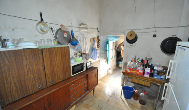 Resale - Villa - Pinoso - Inland