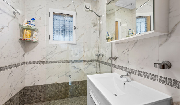 Reventa - Villa - Torrevieja - Costa Blanca