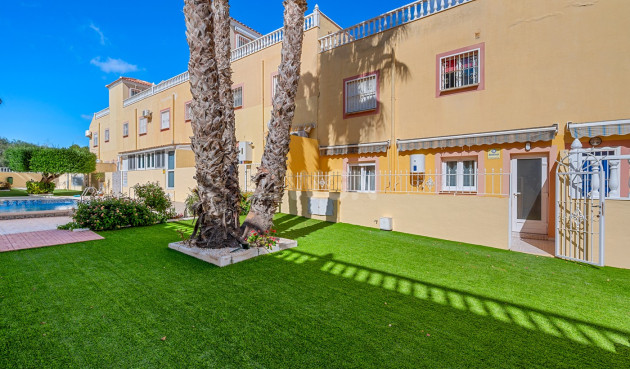 Odsprzedaż - Mieszkanie w bloku - San Miguel de Salinas - Inland