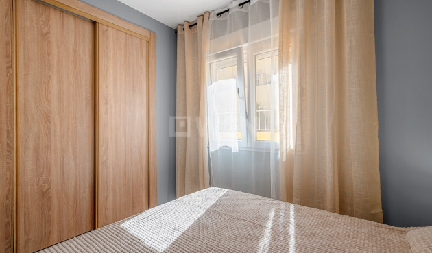 Odsprzedaż - Mieszkanie w bloku - San Miguel de Salinas - Inland