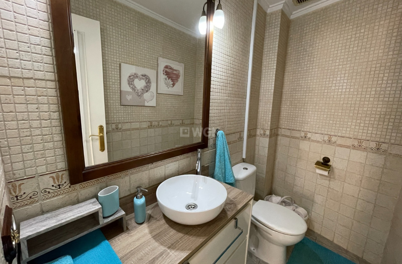 Odsprzedaż - Daszek - Almoradí - Inland