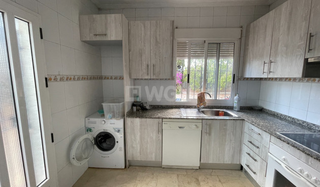 Odsprzedaż - Villa - Albatera - Inland