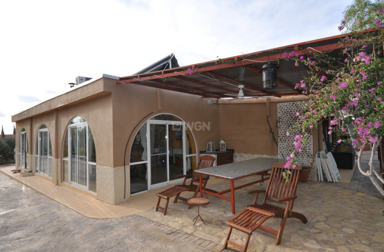 Odsprzedaż - Villa - Crevillent - Inland