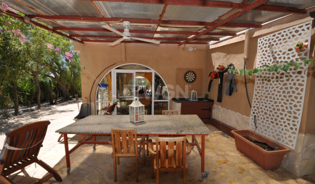 Odsprzedaż - Villa - Crevillent - Inland