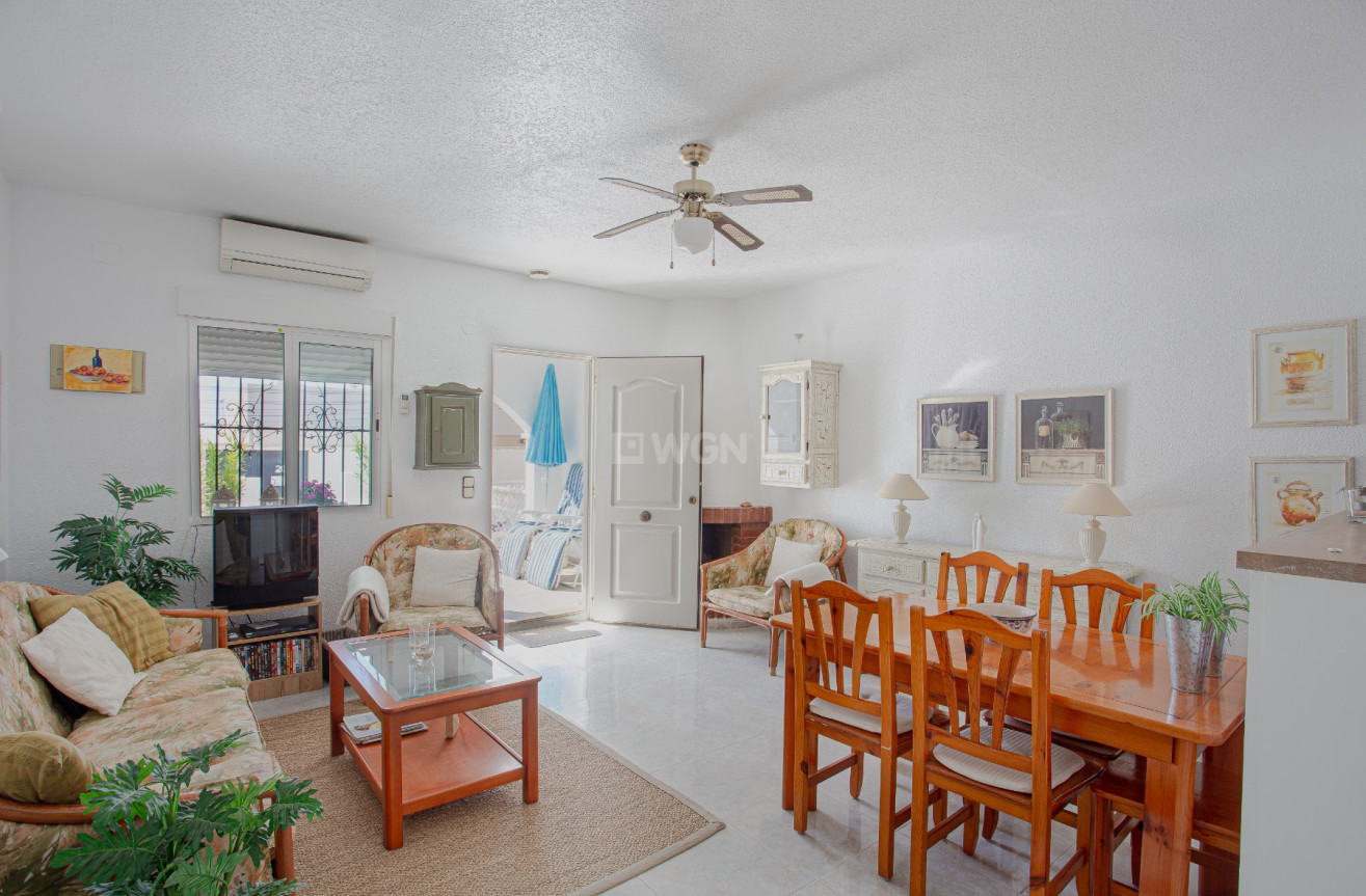 Resale - Villa - Orihuela Costa - Costa Blanca