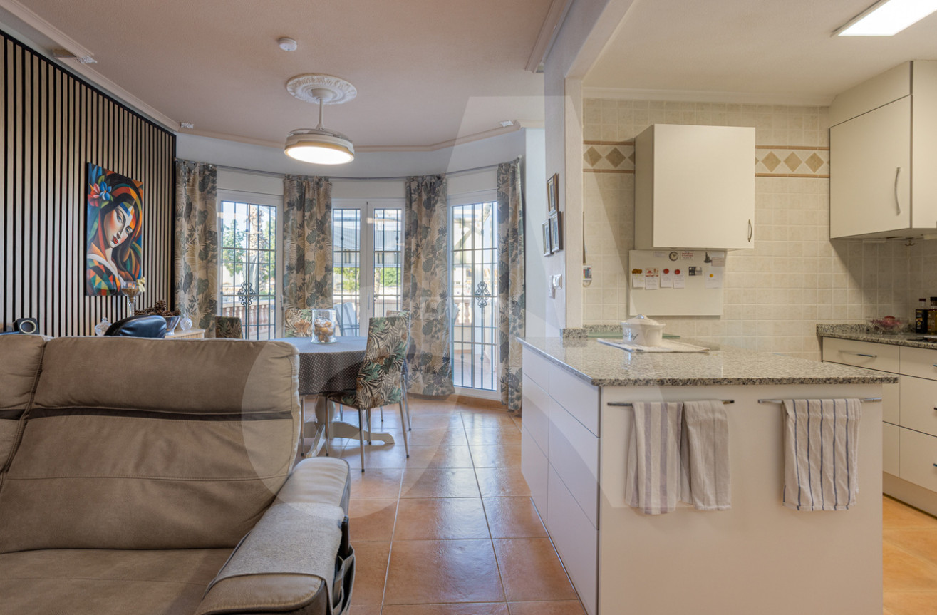 Resale - Villa - Guardamar del Segura - El Raso