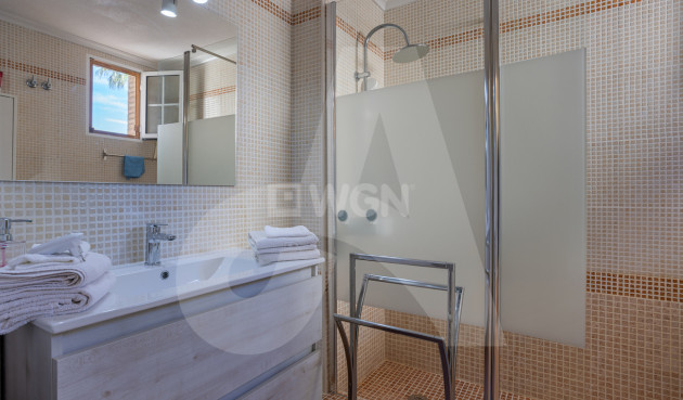 Resale - Villa - Guardamar del Segura - El Raso