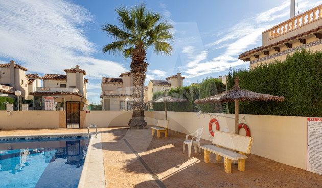 Resale - Villa - Guardamar del Segura - El Raso