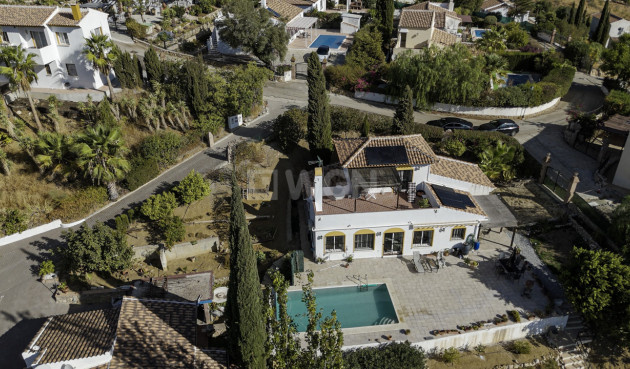 Odsprzedaż - Villa - Vinuela - Inland