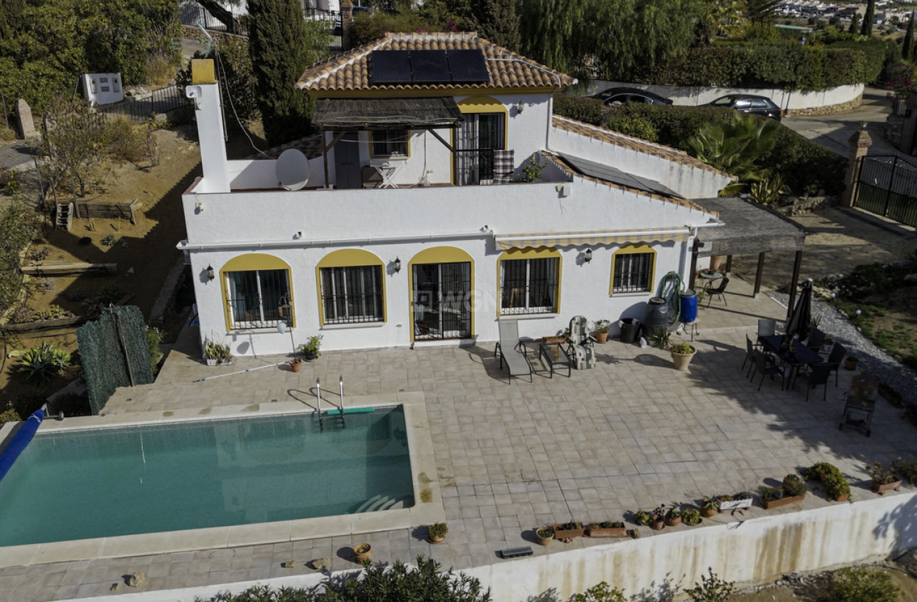 Odsprzedaż - Villa - Vinuela - Inland