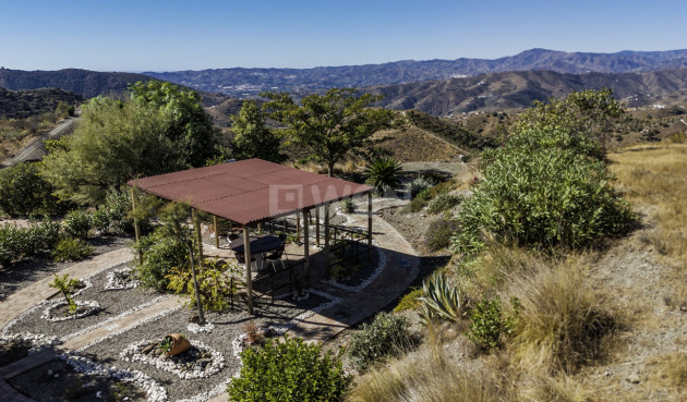 Resale - Villa - Canillas de Aceituno - Inland