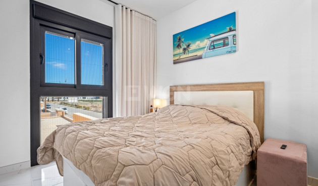 Resale - Apartment / flat - Guardamar del Segura - Costa Blanca