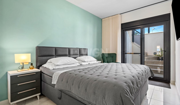 Resale - Apartment / flat - Guardamar del Segura - Costa Blanca